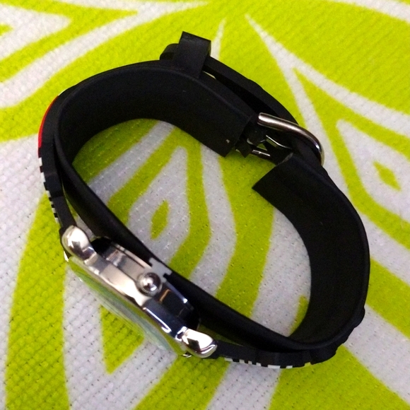 ✨🆕✨ Bass Pro Shops Outdoor Kids Watch - Picture 6 of 7